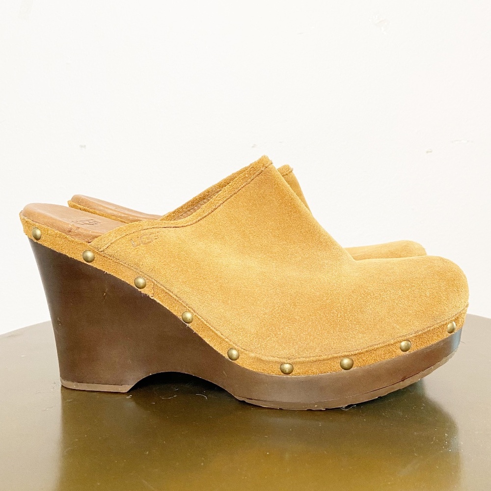 UGG | Marsalis suede clog in chestnut